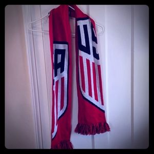 USA soccer scarf